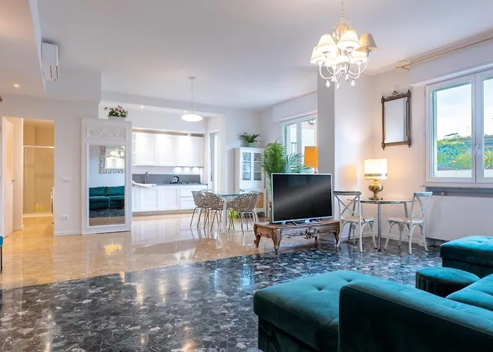 Amazing Top Floor